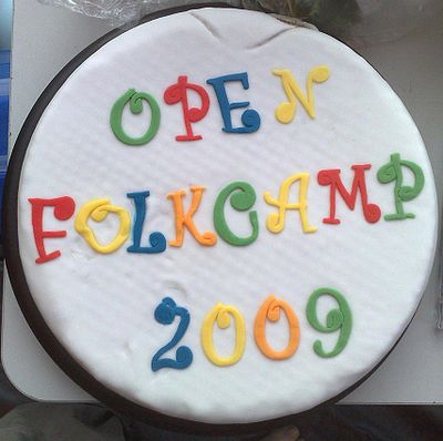 OpenFolkcamp2009 taart.jpg